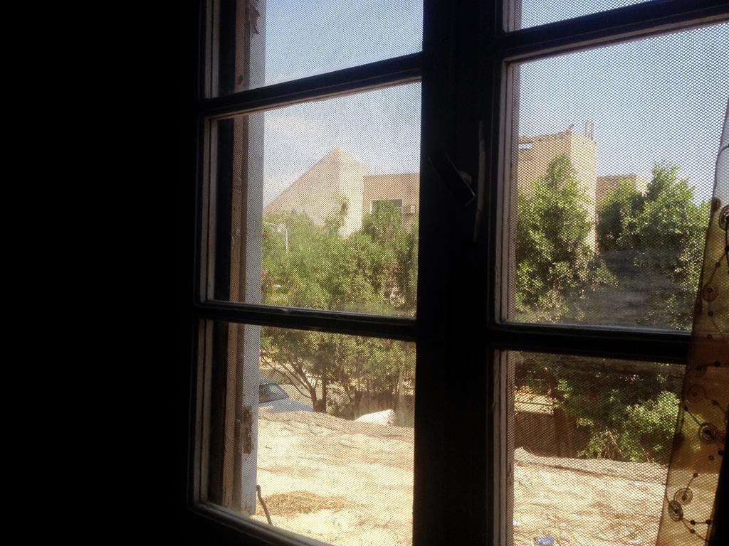 Pyramids Loft Homestay Kafret el-Gabal الغرفة الصورة